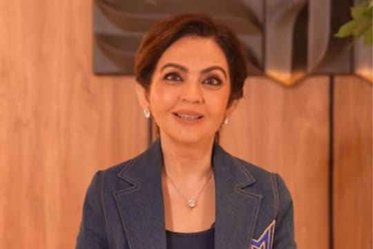 "இளம் வீரர்களை உருவாக்கும் பாரம்பரியத்தை தொடர விருப்பம்" - MI புதிய முகங்களுக்கு நீடா அம்பானி வாழ்த்து!