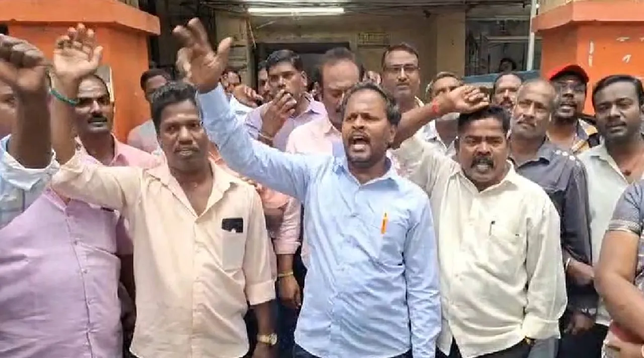Workers protest
