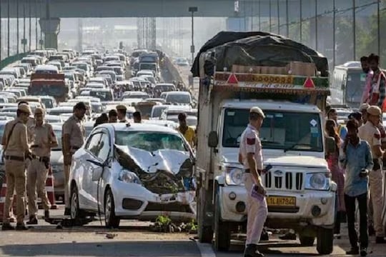 இந்தியாவின் பெரிய நகரங்களில் நிகழும் 78% சாலை விபத்துகள்... காரணம் என்னன்னு தெரிஞ்சா ஷாக் ஆகிடுவீங்க...