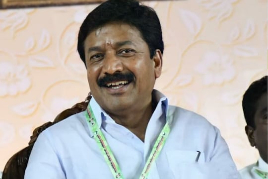 “100 கருணாநிதி வந்தாலும் அதிமுகவை ஒன்னும் செய்ய முடியாது” - சி.வி. சண்முகம் ஆவேசம்