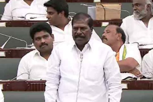 வன்னியர் உள் இட ஒதுக்கீடு; முதல்வர் சொன்ன காரணம்.. சட்டமன்றத்தில் பாமக அமளி