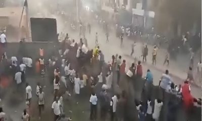 Guinea: கால்பந்து போட்டியில் ரசிகர்களிடையே மோதல்.. 100-க்கும் மேற்பட்டோர் உயிரிழப்பு? வீடியோ வைரல்!