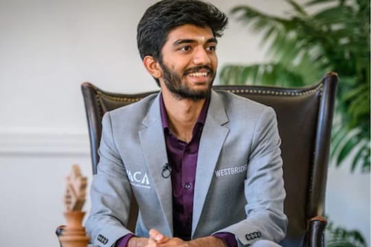 Gukesh Heritage: குகேஷுக்கு தெலுங்கு அடையாளம் கொடுத்த சந்திரபாபு நாயுடு.. பொங்கி எழுந்த தமிழ்நாட்டினர்!