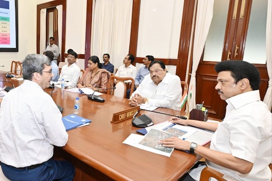 கொட்டித்தீர்க்கும் மழை..! அதிகாரிகளுக்கு முக்கிய உத்தரவிட்ட முதலமைச்சர் மு.க.ஸ்டாலின்