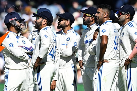 உலக டெஸ்ட் சாம்பியன்ஷிப் : பாயின்ட்ஸ் டேபிளில் பின்தங்கியது இந்திய அணி…