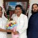 ரிலையன்ஸ் சேர்மன் முகேஷ் அம்பானியுடன் திரிபுரா முதல்வர்