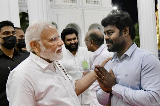 பாஜகவில் இருந்து விலகல்.. கட்சி மாறிய ஆர்.கே.சுரேஷ்.. இணைந்த உடனே கிடைத்த பொறுப்பு!