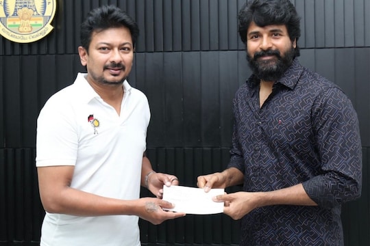 ஃபெஞ்சல் புயலுக்காக ரூ.10 லட்சம் நிவாரண நிதி வழங்கிய சிவகார்த்திகேயன்..!