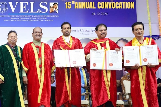 “தனது உழைப்புக்கு கிடைத்த மிகப்பெரிய கௌரவம்” - டாக்டர் பட்டம் பெற்ற எஸ்.ஜே. சூர்யா நெகிழ்ச்சி!