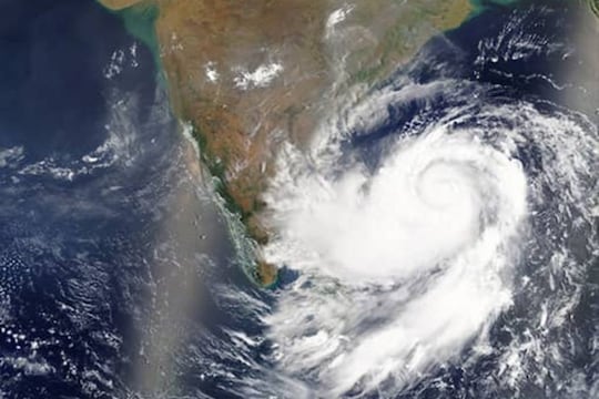 உருவானது காற்றழுத்த தாழ்வு பகுதி: 3 மாவட்டங்களில் மிக கனமழை பெய்யும் - வானிலை மையம் எச்சரிக்கை