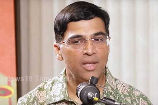 Exclusive : மனைவியுடன் முதல் Chess போட்டி- 14th Move-ல் டிரா - விஸ்வநாதன் ஆனந்த் சுவாரஸ்யம்