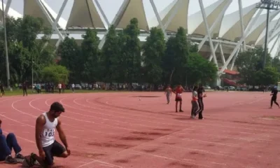 Railway athlete bib Switch New Delhi Marathon doctor ban Tamil News