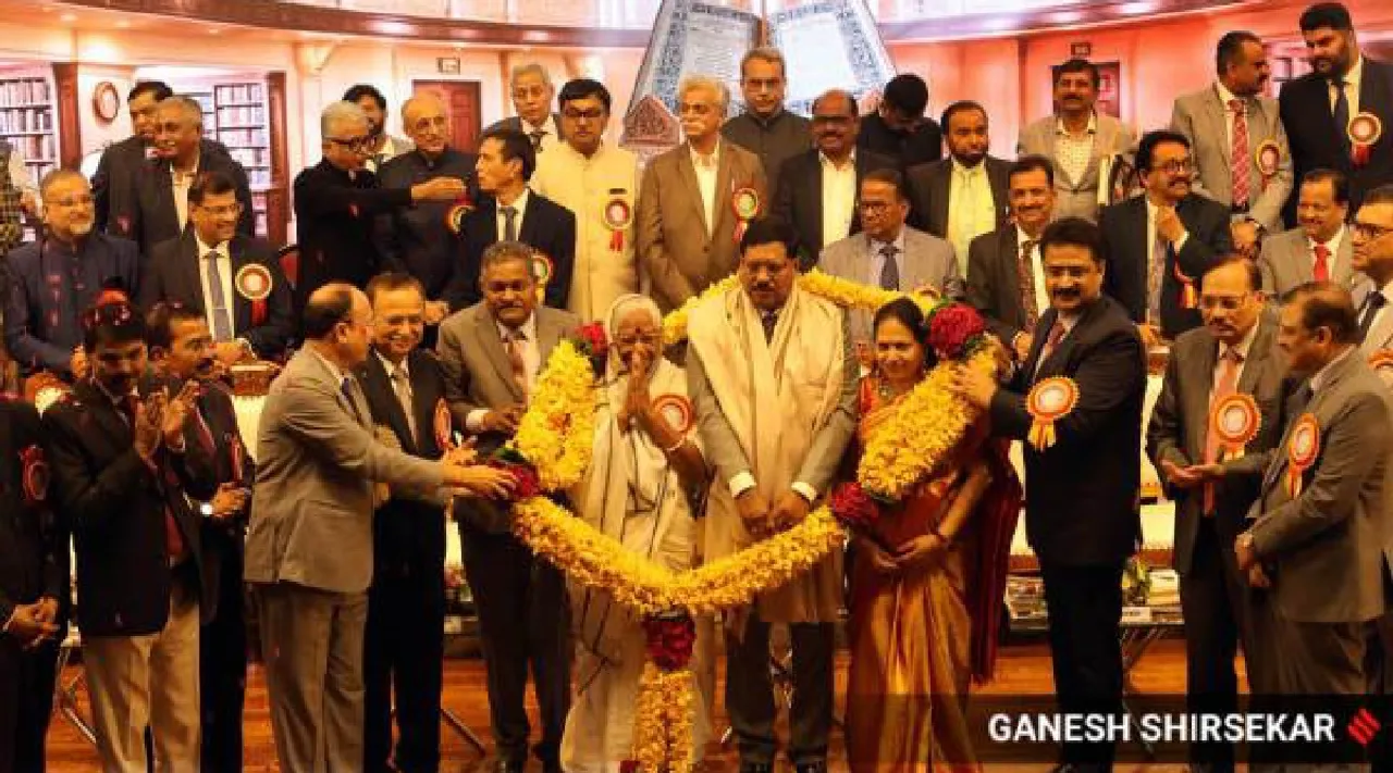 On Maharashtra visit CJI Gavai miffed over absence of top officials at event Tamil News