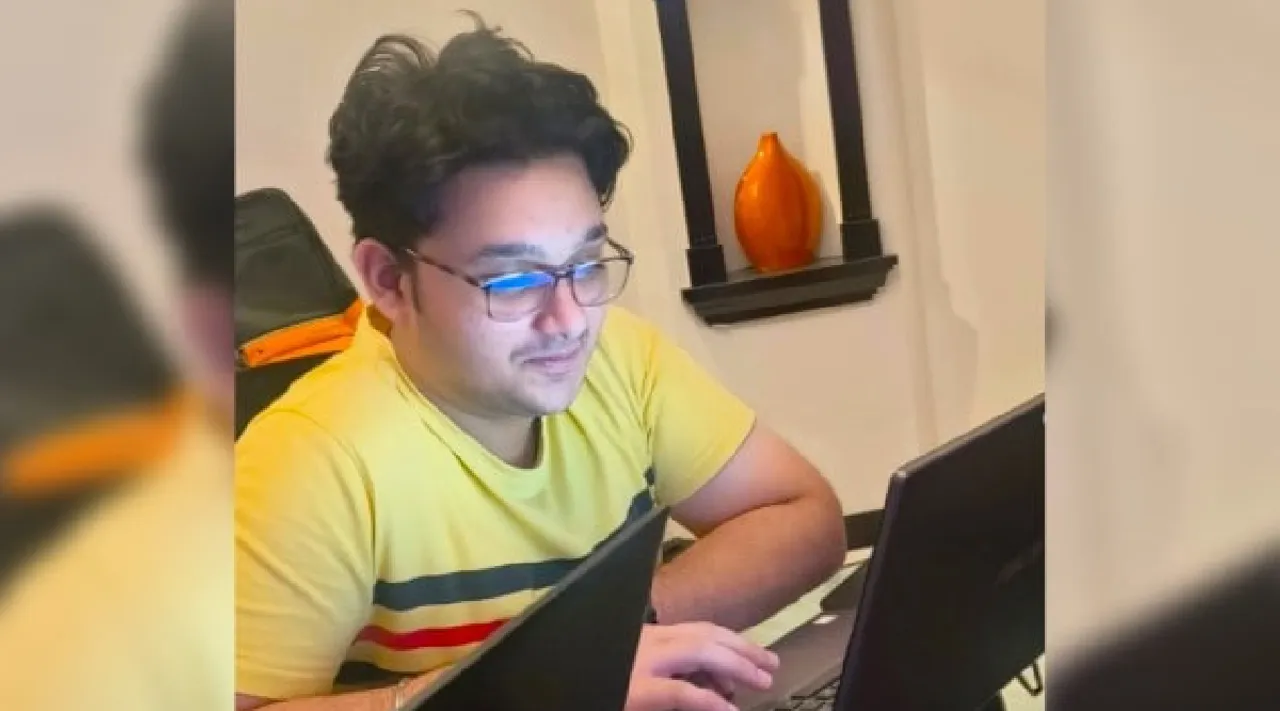 Srihari LR becomes India 86th Grandmaster Tamil News