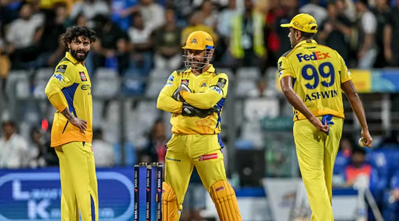 Dhoni and Jadeja