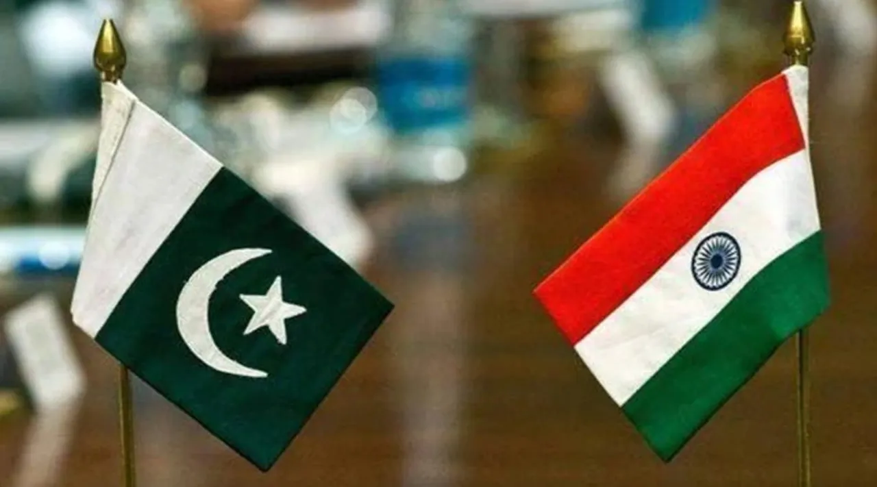 India paks