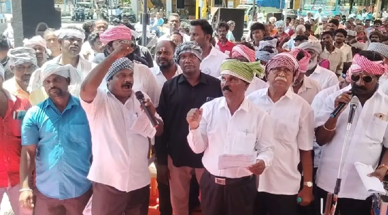 Puducherry Indigenous Peoples Federation Scheduled Tribe protest Tamil News