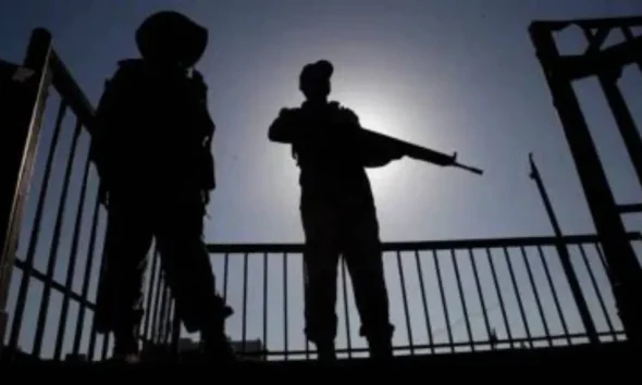 Pakistan gunmen