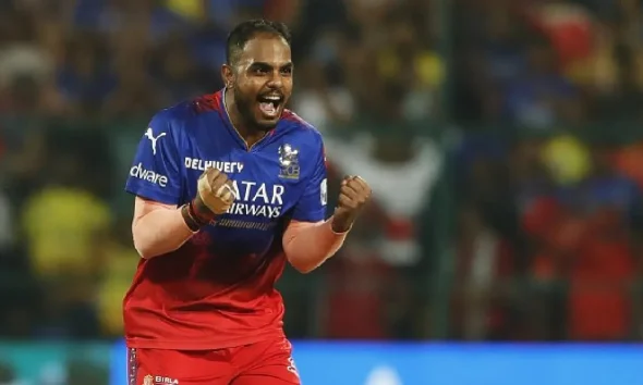 RCB player Yash Dayal booked in Jaipur on charges of raping minor Tamil News