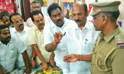 Puducherry Congress demands action for BJP officials hit Rahul Gandhi photo with sandals Tamil News