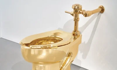 Gold toilet auction America gold toilet